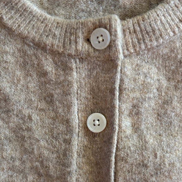 Nine West Puff Sleeve Cardigan - Picture 3 of 10